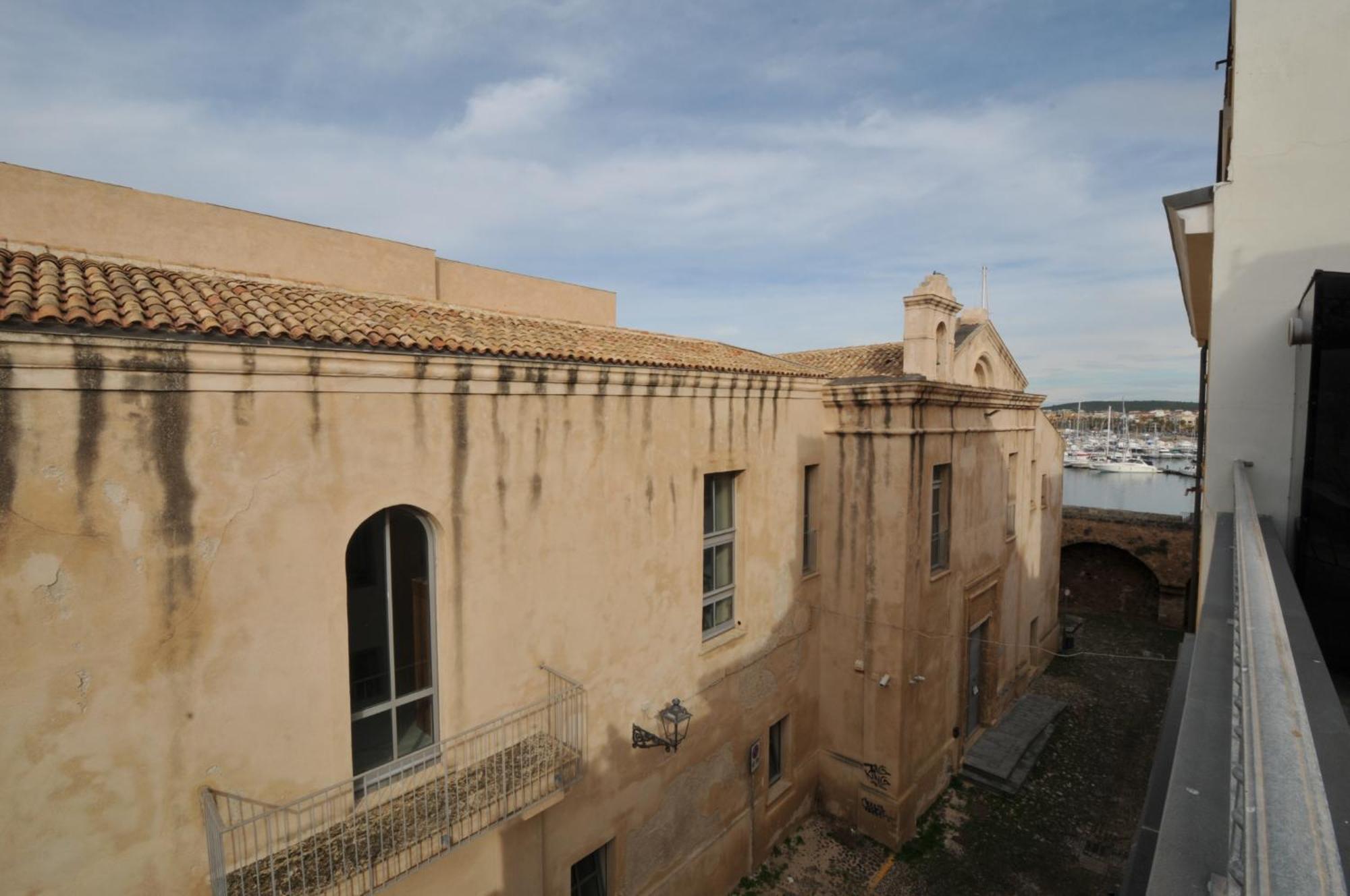 Santa Chiara - Il Milese Hotell Alghero Rum bild